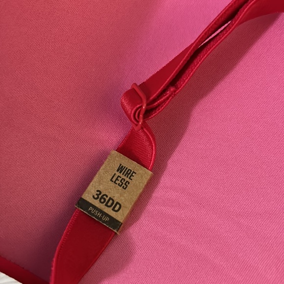 Pink Wear Everywhere Wireless Bra - Picture 5 of 5